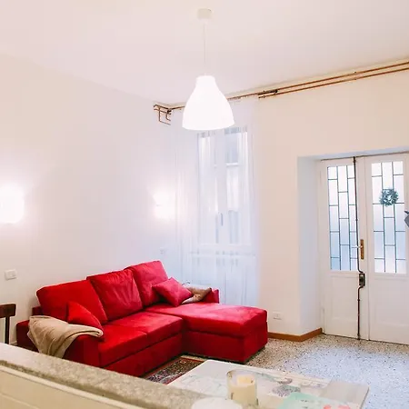 Arlecchino Apartment *